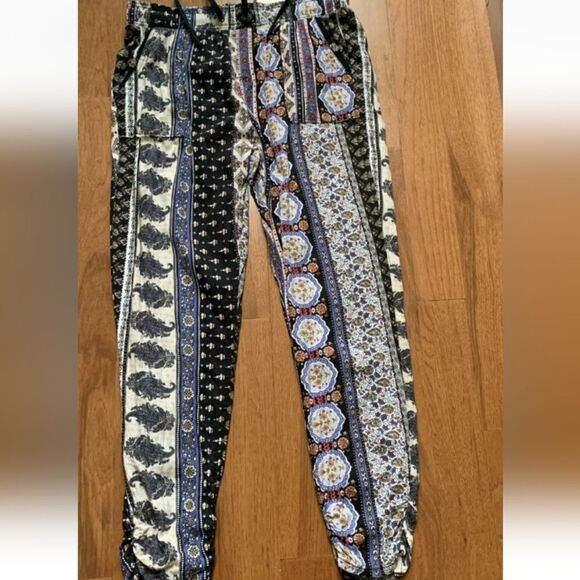 Women's XL Rewash Casual Jogging Pants Soft Loud Print NWT - Picture 3 of 7